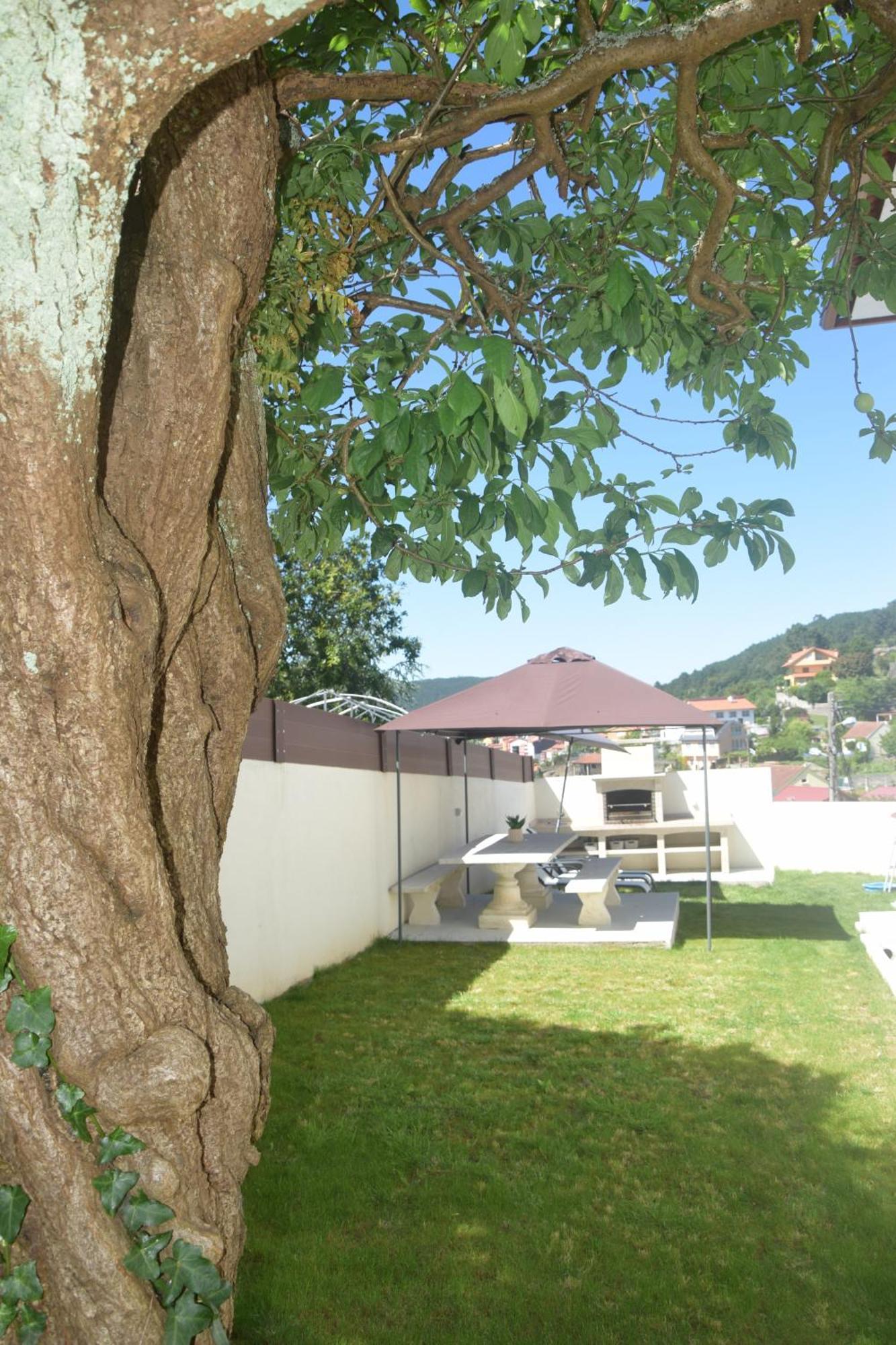 Villa Casa En Chapela, Con Vistas A La Ria De Vigo Extérieur photo